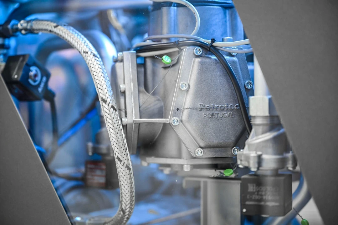Petrotec Portugal: precision engineering close-up of fuel system hardware